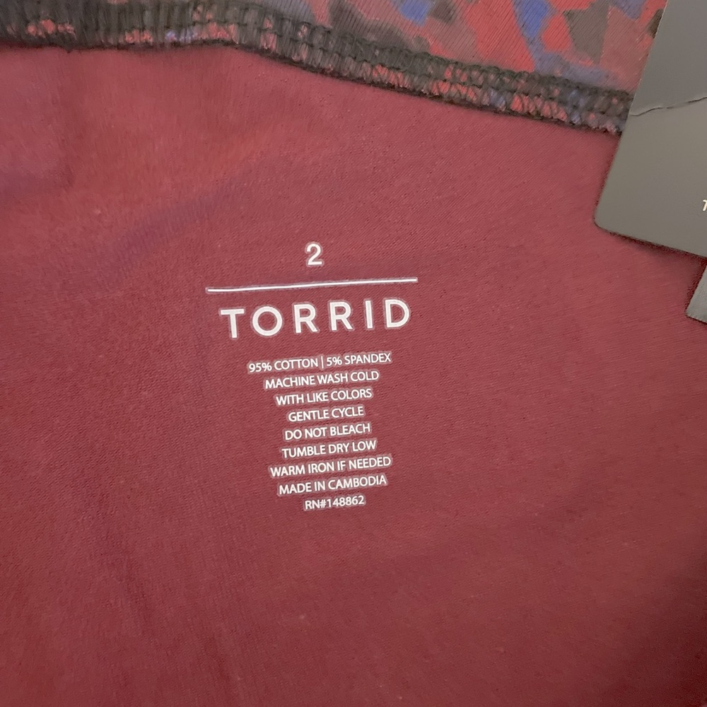 Torrid Painterly Animal Print Leggings - Various Sizes - Picture 5 of 12